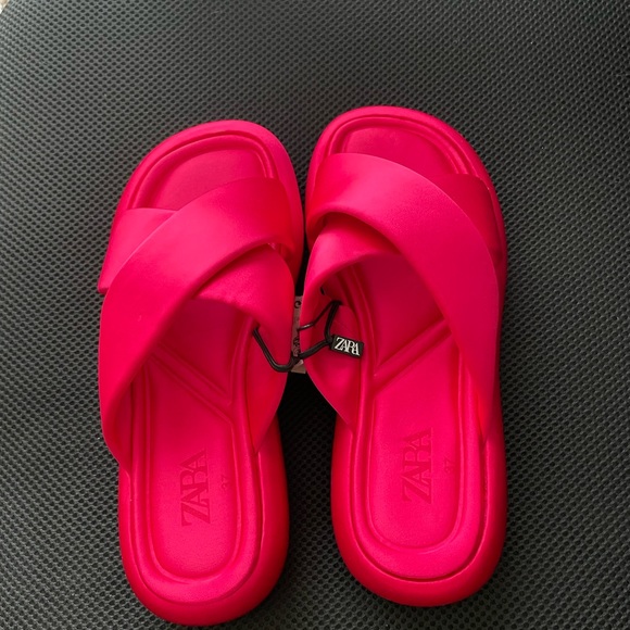 NWT ZARA fuscia criss cross satin flat sandals 37/6.5 - Picture 9 of 12
